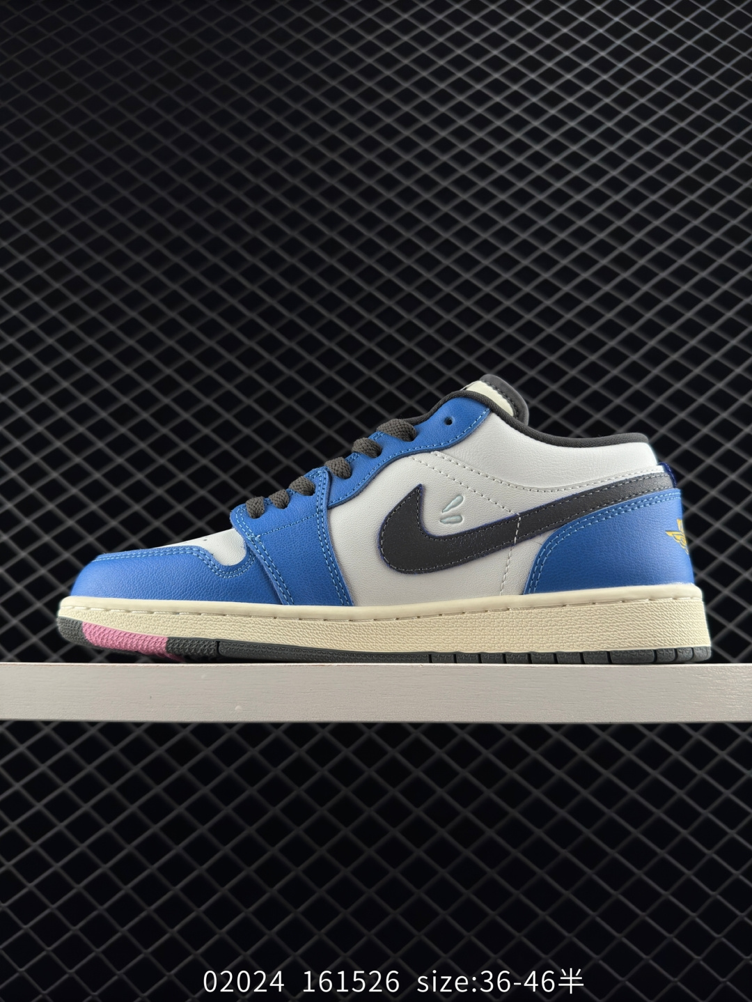 Air Jordan 1 Low “Black Toe”